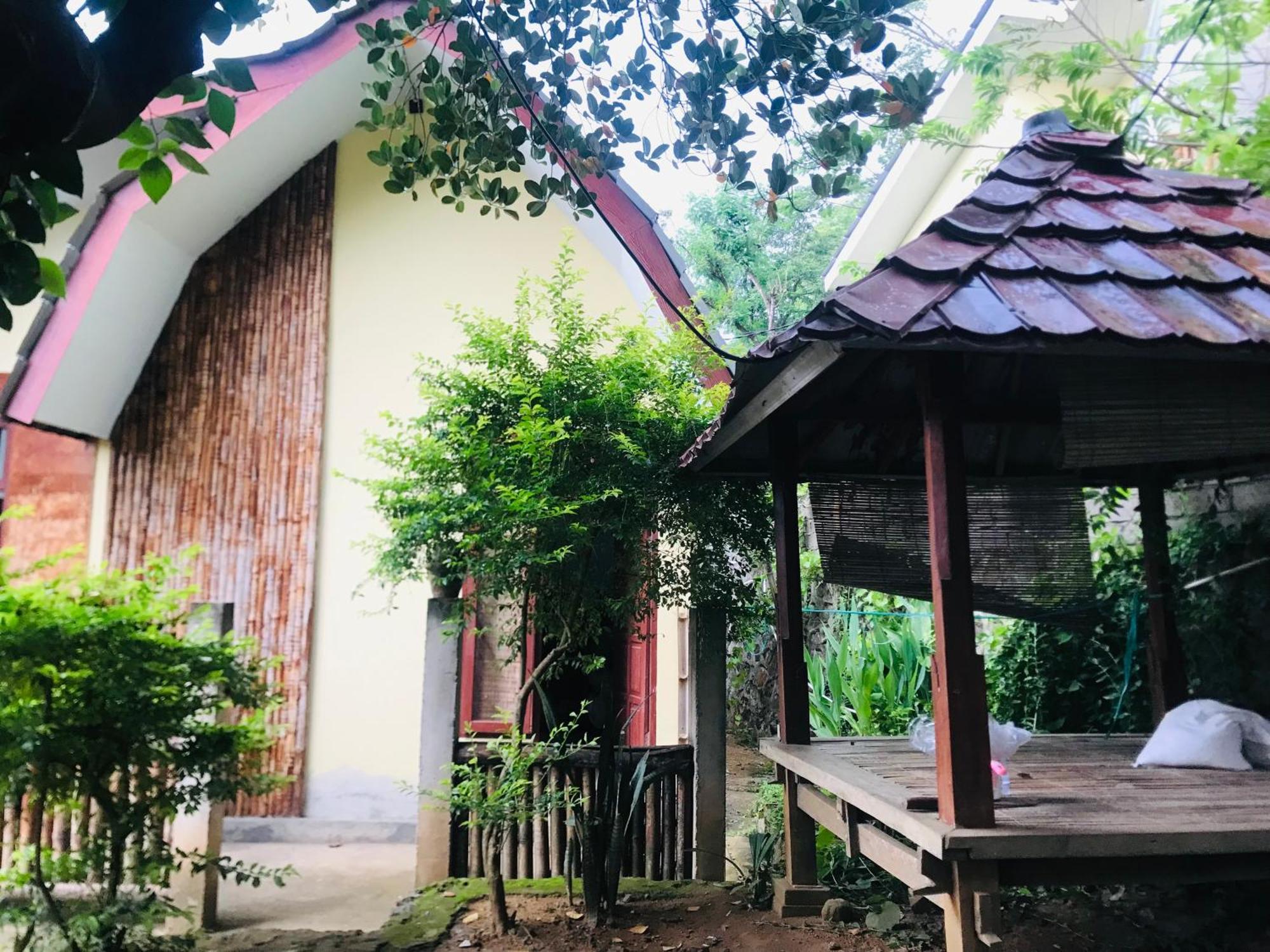 Kampung Homestay Kuta  Εξωτερικό φωτογραφία