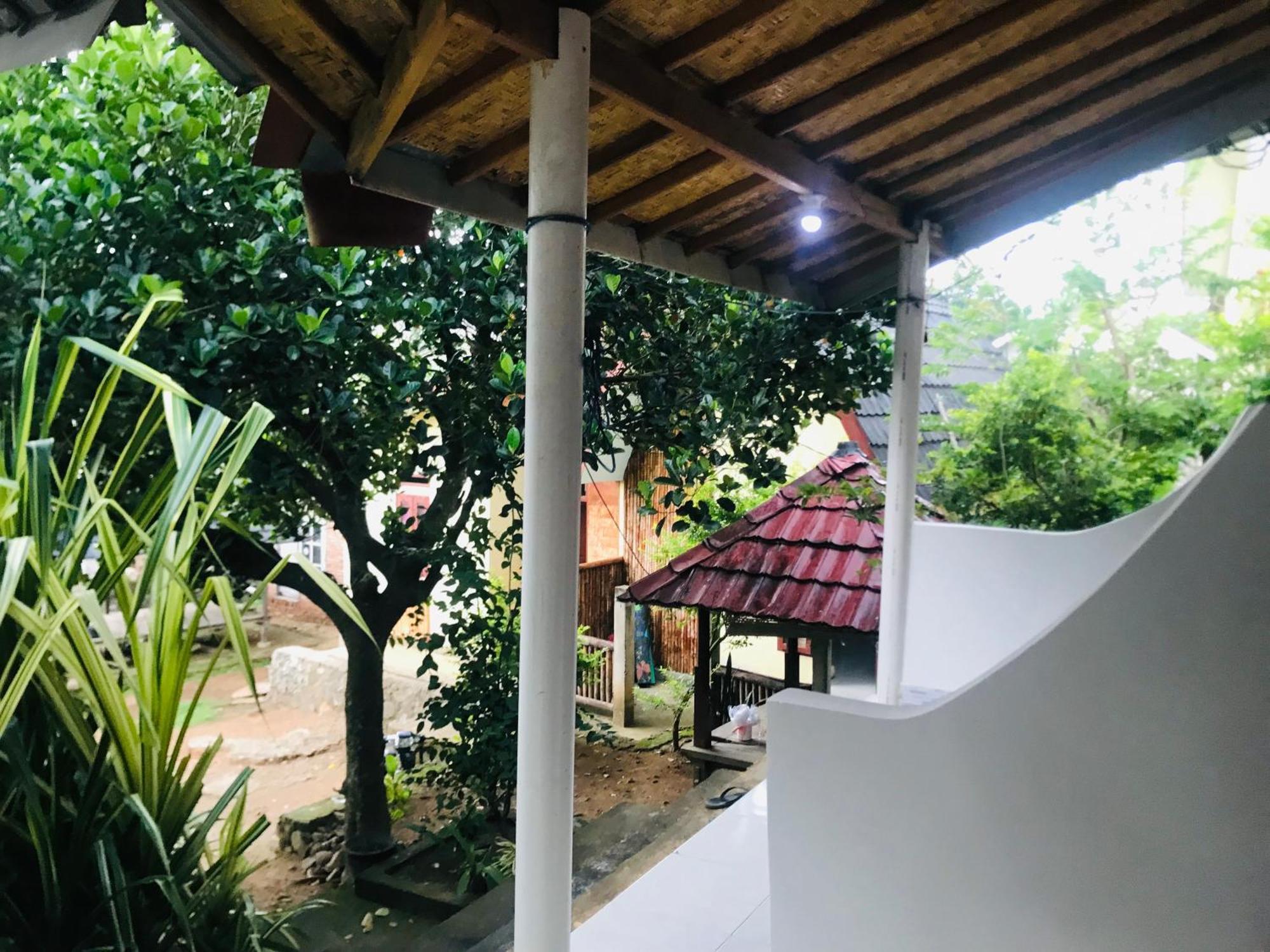 Kampung Homestay Kuta  Εξωτερικό φωτογραφία